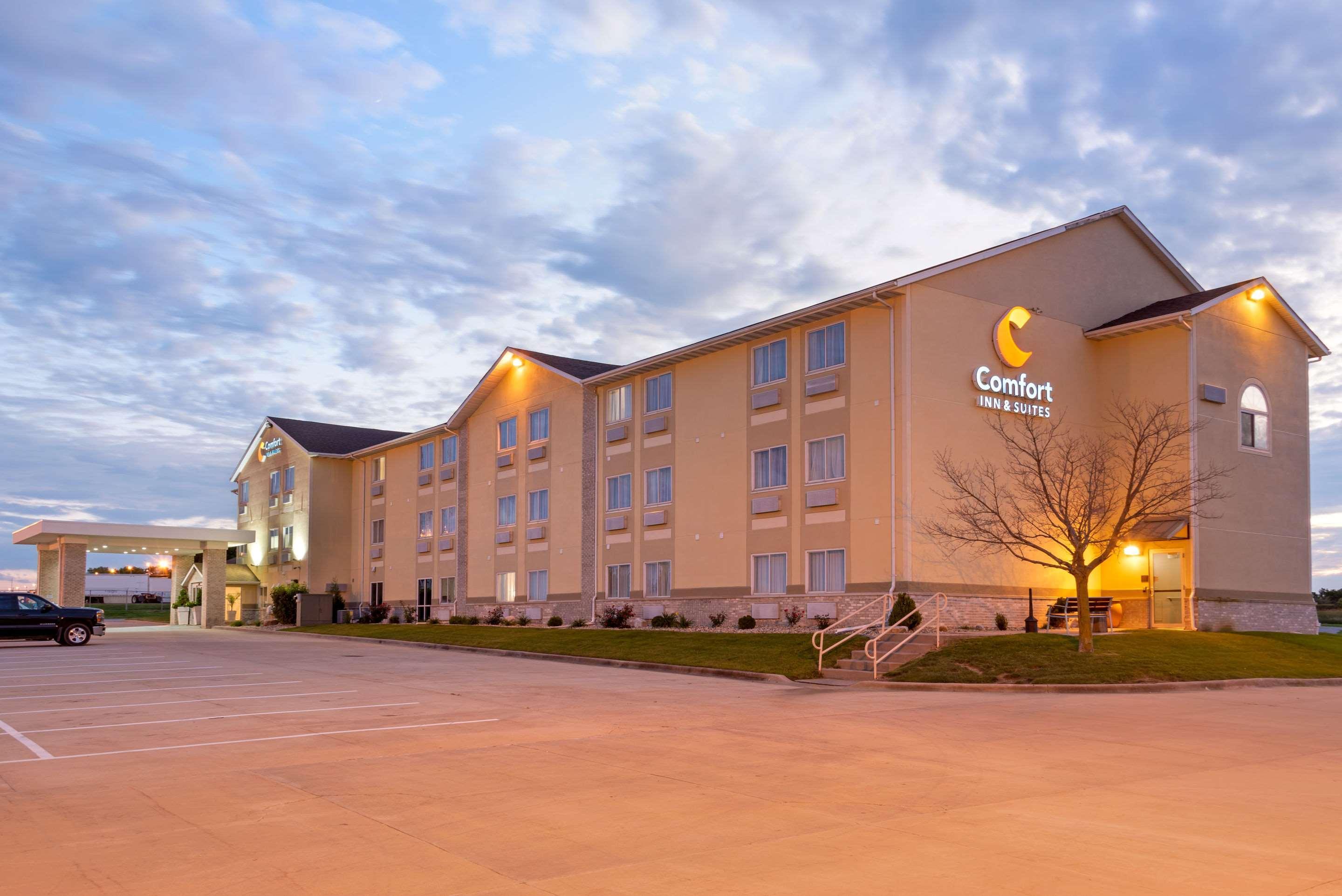 Comfort Inn & Suites Near Route 66 Lincoln Zewnętrze zdjęcie