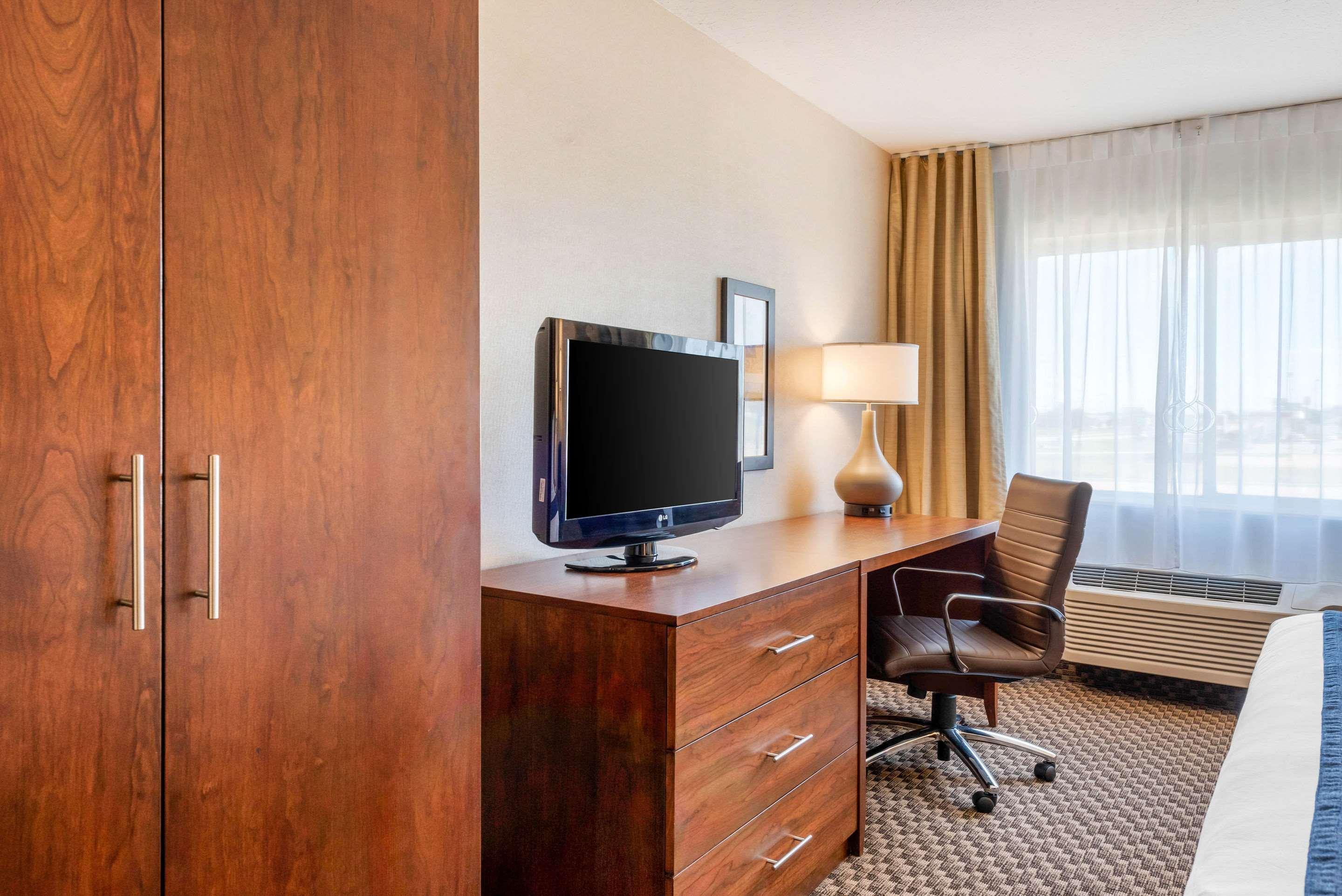 Comfort Inn & Suites Near Route 66 Lincoln Zewnętrze zdjęcie