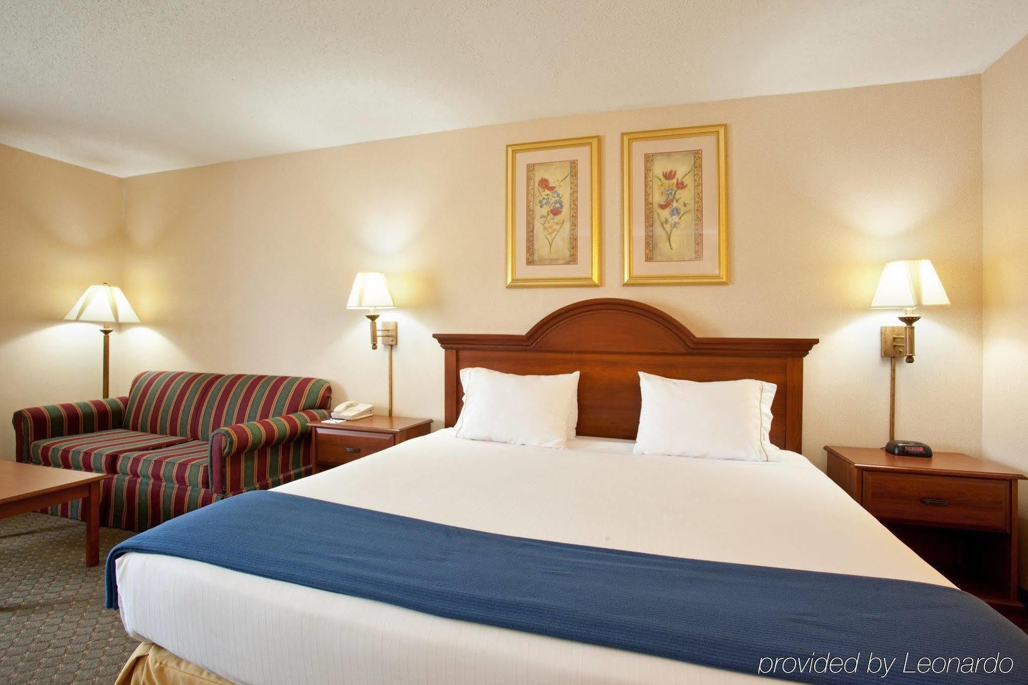 Comfort Inn & Suites Near Route 66 Lincoln Pokój zdjęcie